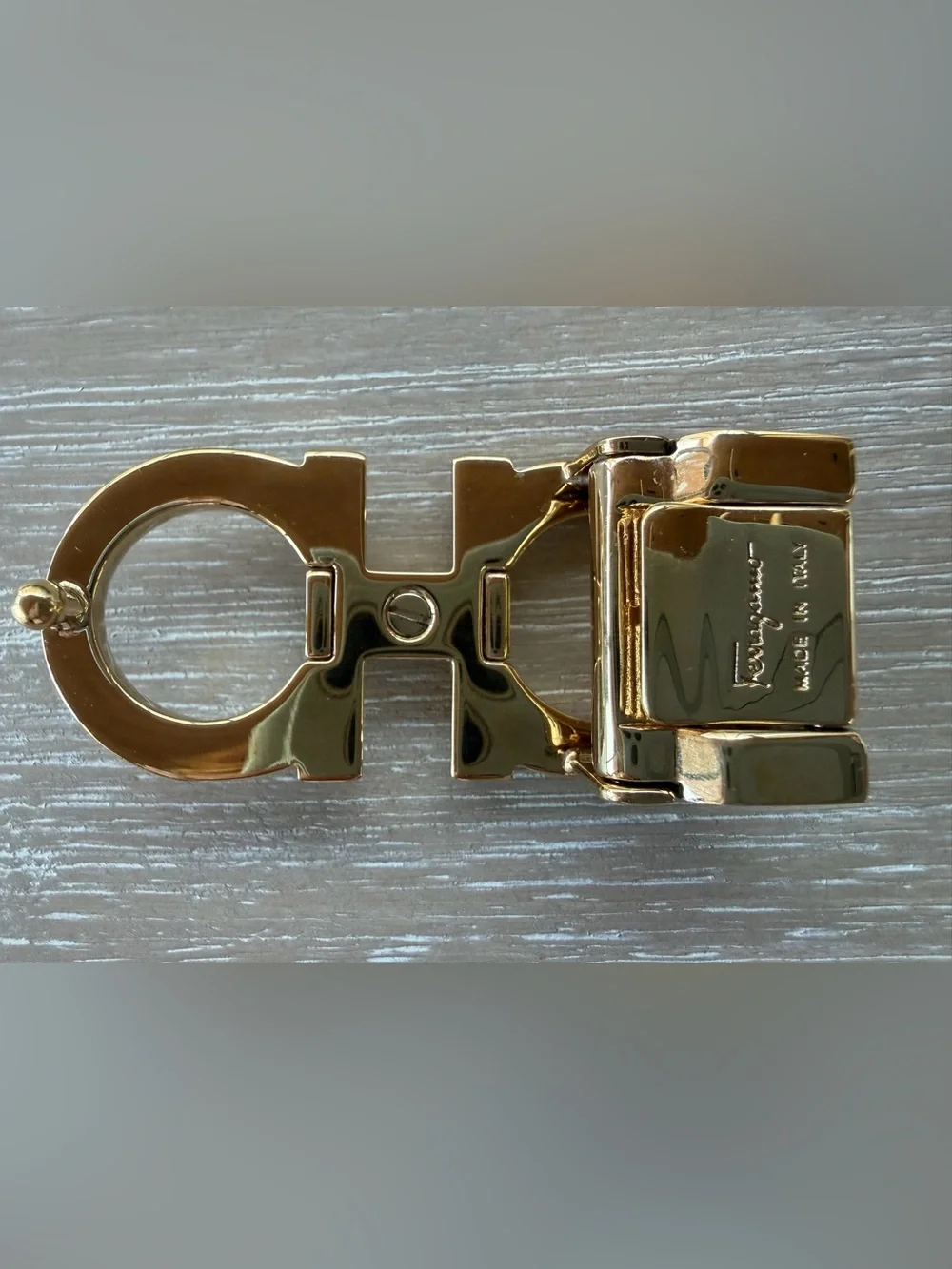 Salvatore Ferragamo Gancini Reversible Adjustable Leather Belt Gold Buckle S